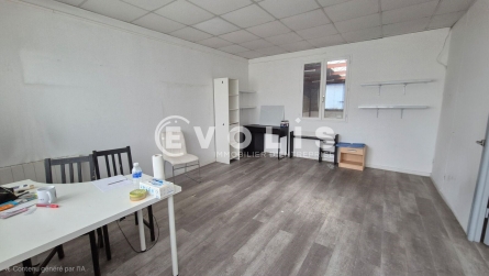 Photo 7 – location Entrepôts / activités	COLLEGIEN (77090)