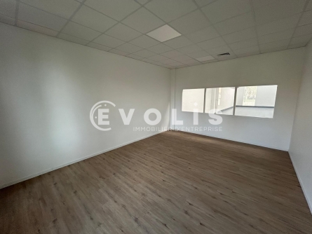 Photo 6 – location Entrepôts / activités	EVRY COURCOURONNES (91080)