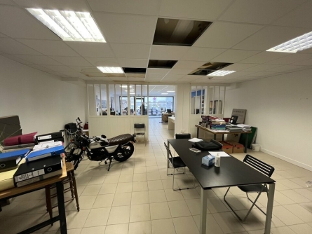 Photo 1 – vente Locaux commerciaux	BAYONNE (64100)