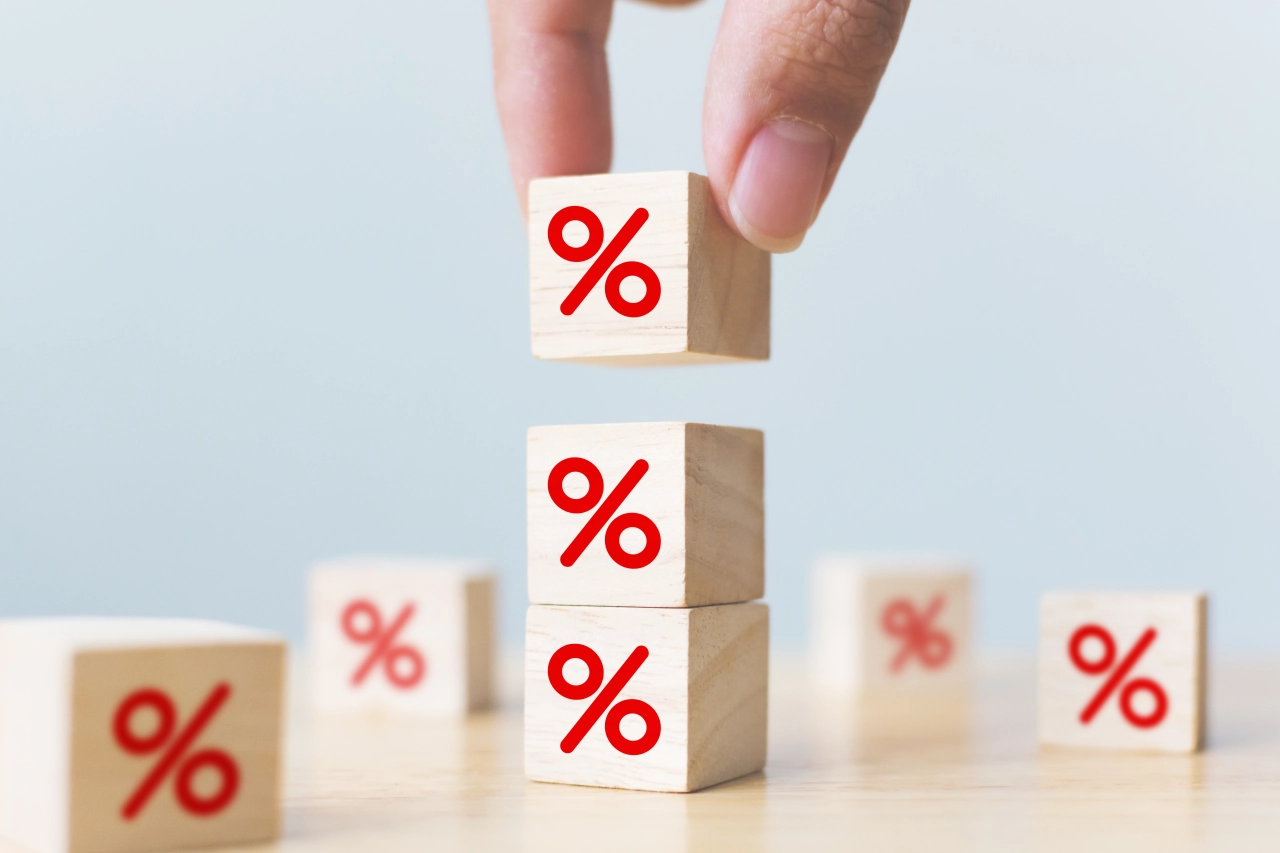 Remontée des taux d’intérêt : quels impacts sur la valeur des actifs tertiaires en 2025 ?