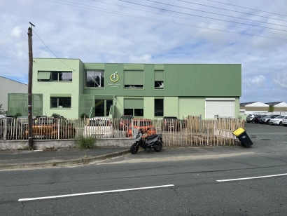 EVOLIS accompagne la SCI des Pontots et Geek Tonic dans la vente d’un immeuble mixte à Bayonne