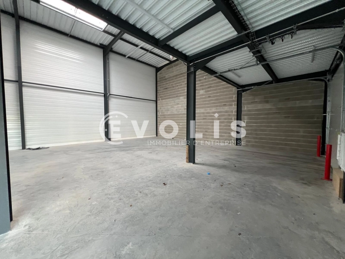 Photo 4 – location Entrepôts / activités	SAINT QUENTIN FALLAVIER (38070)