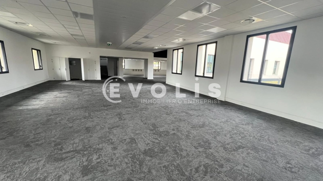 Photo 11 – vente bureaux	VENISSIEUX (69200)
