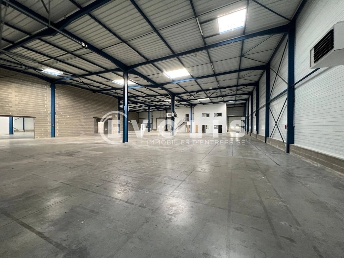 Photo 9 – location Entrepôts / activités	DAGNEUX (01120)