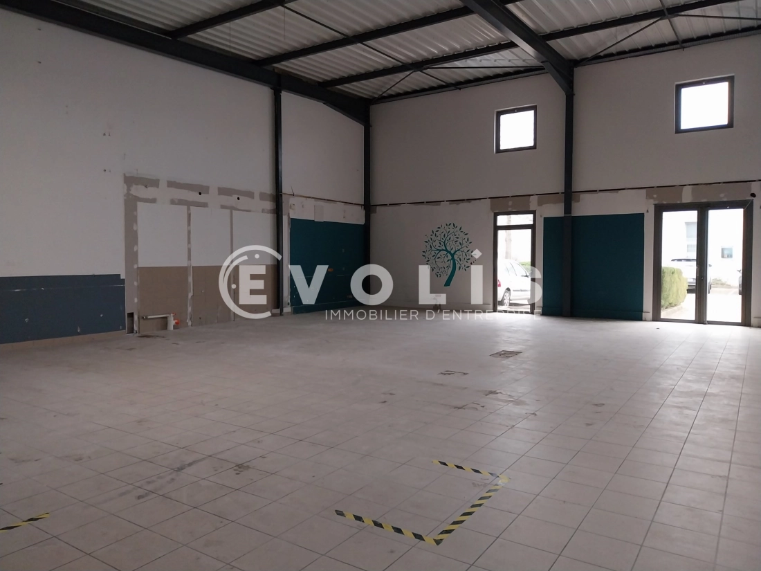 Photo 3 – location Entrepôts / activités	LYON (69007)