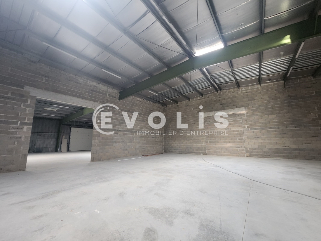 Photo 6 – location Entrepôts / activités	GENAS (69740)