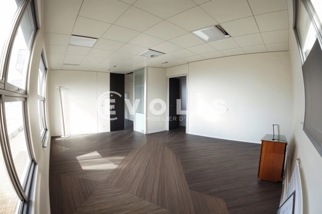Photo 2 – location bureaux	VILLIERS SUR MARNE (94350)