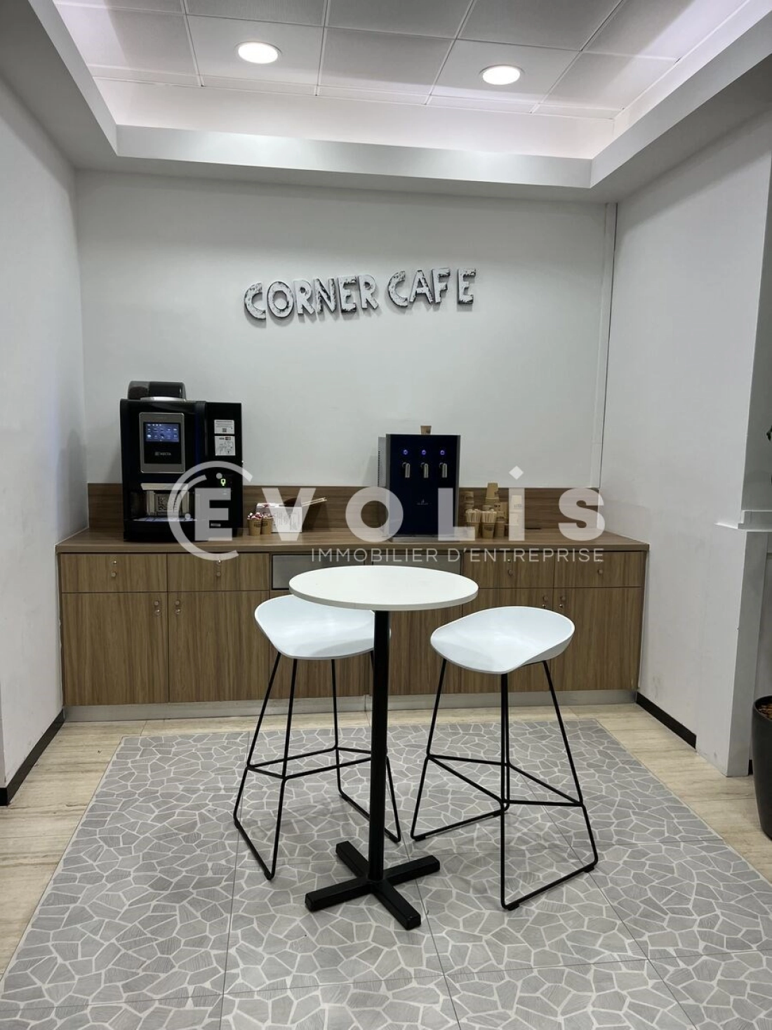 Photo 4 – location bureaux	PARIS (75012)