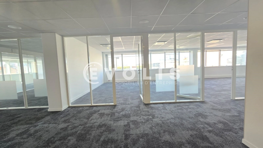 Photo 2 – location bureaux	ISSY LES MOULINEAUX (92130)
