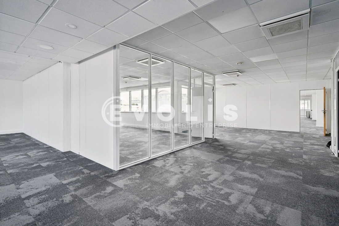 Photo 2 – location bureaux	ISSY LES MOULINEAUX (92130)