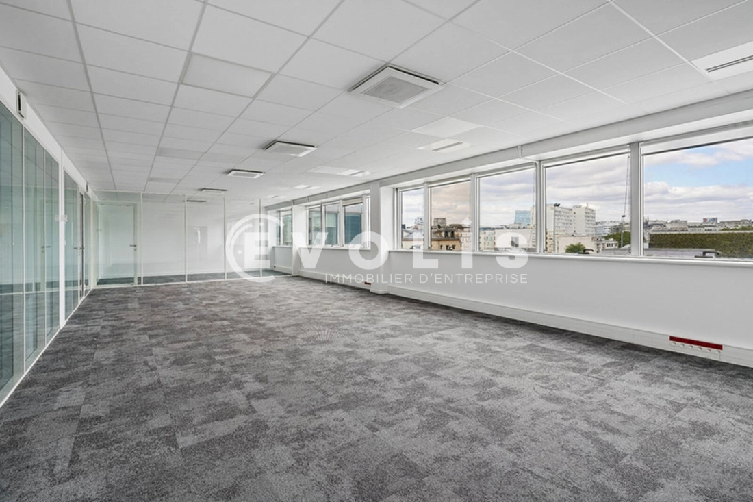 Photo 11 – location bureaux	ISSY LES MOULINEAUX (92130)
