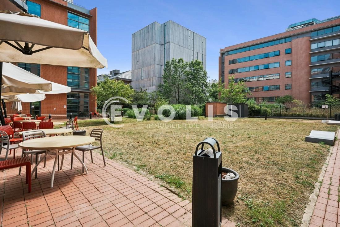 Photo 2 – location bureaux	IVRY SUR SEINE (94200)