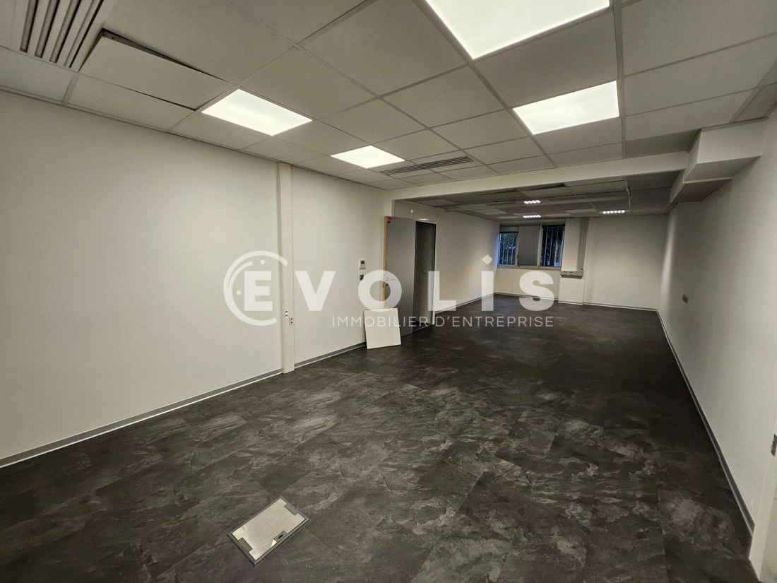 Photo 11 – location bureaux	IVRY SUR SEINE (94200)