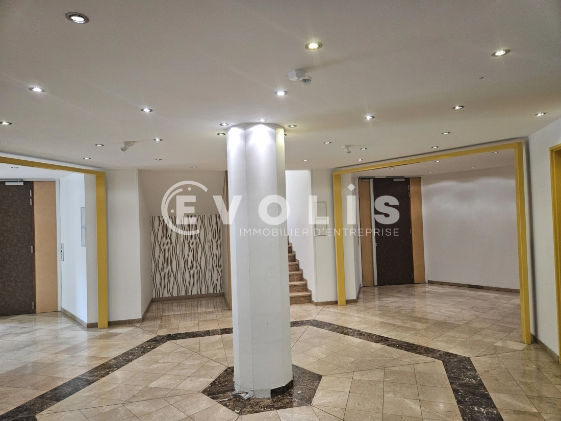 Photo 2 – location bureaux	SAINT AUBIN (91190)
