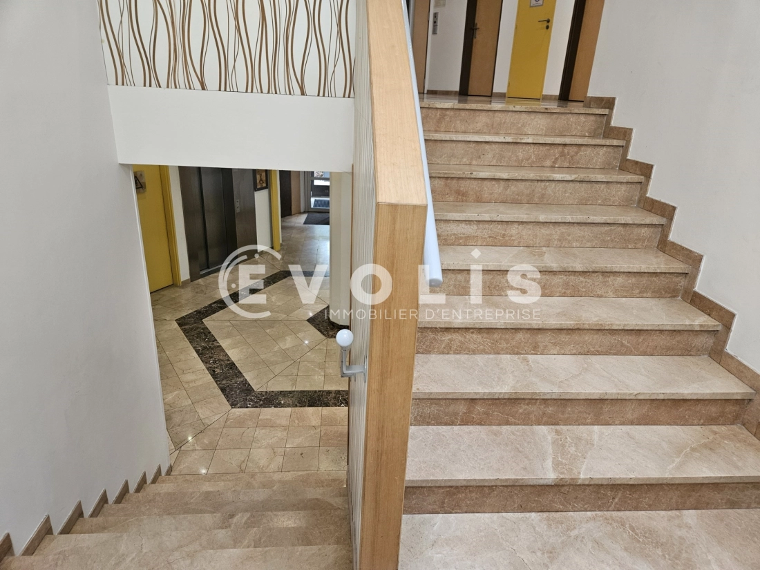 Photo 3 – location bureaux	SAINT AUBIN (91190)