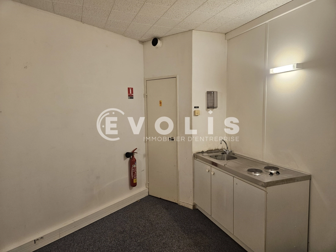 Photo 8 – location bureaux	SAINT AUBIN (91190)