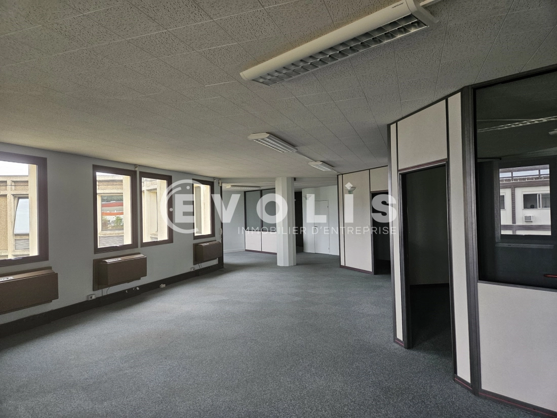Photo 7 – location bureaux	SAINT AUBIN (91190)