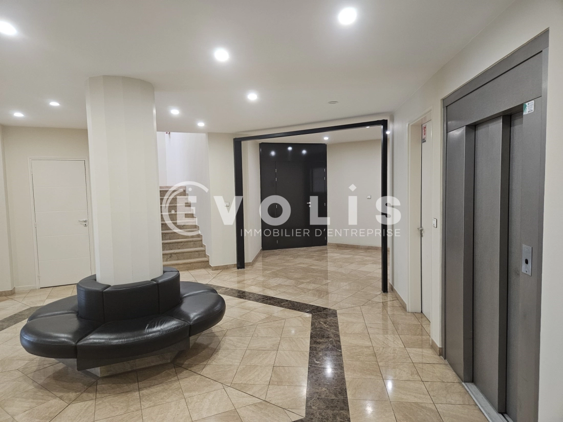 Photo 4 – location bureaux	SAINT AUBIN (91190)