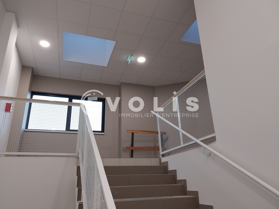 Photo 9 – location bureaux	BOURGOIN JALLIEU (38300)
