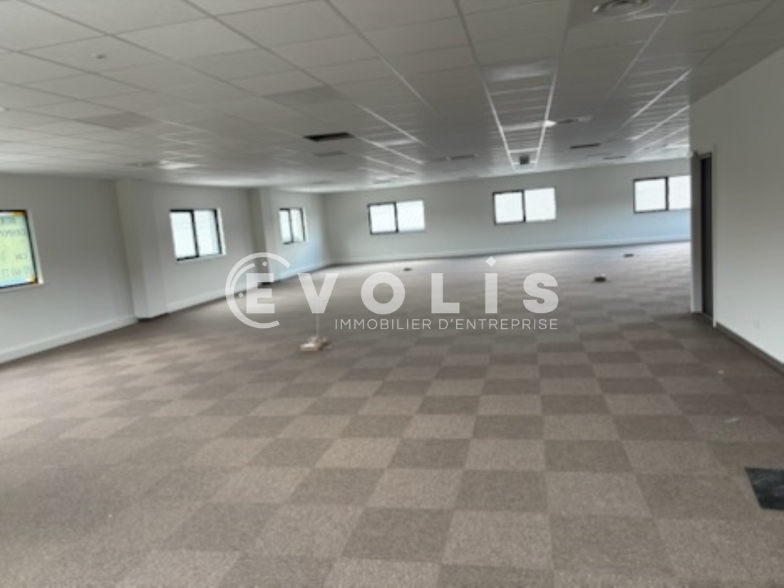 Photo 2 – location bureaux	BOURGOIN JALLIEU (38300)