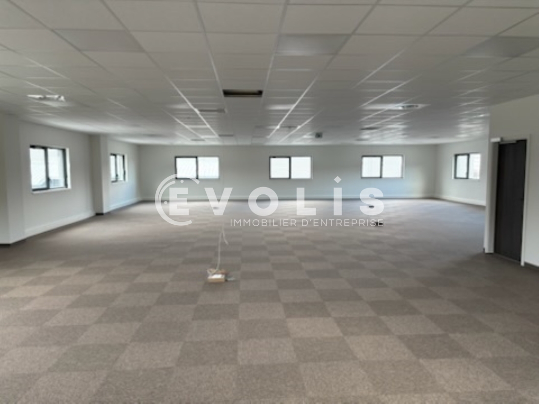 Photo 3 – location bureaux	BOURGOIN JALLIEU (38300)