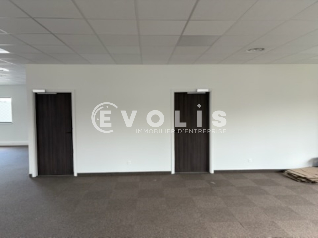 Photo 5 – location bureaux	BOURGOIN JALLIEU (38300)