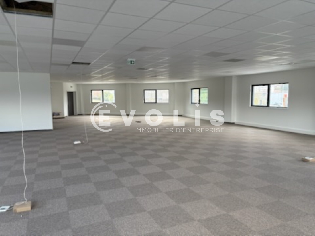 Photo 6 – location bureaux	BOURGOIN JALLIEU (38300)