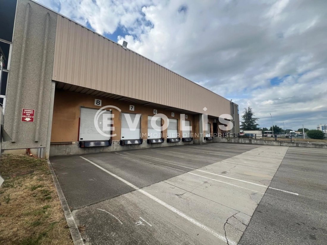 Photo 12 – location Entrepôts / activités	CORBAS (69960)