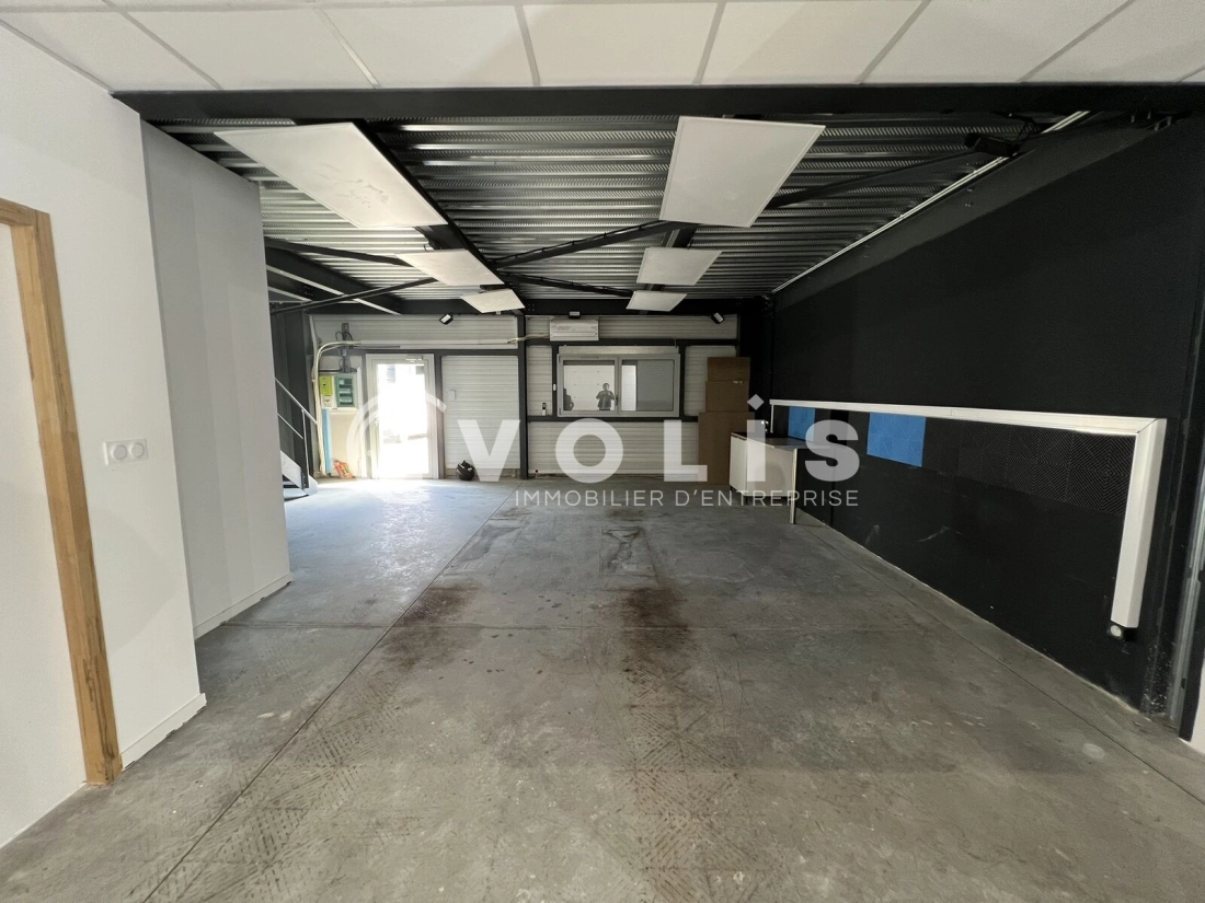 Photo 3 – vente Entrepôts / activités	DAGNEUX (01120)