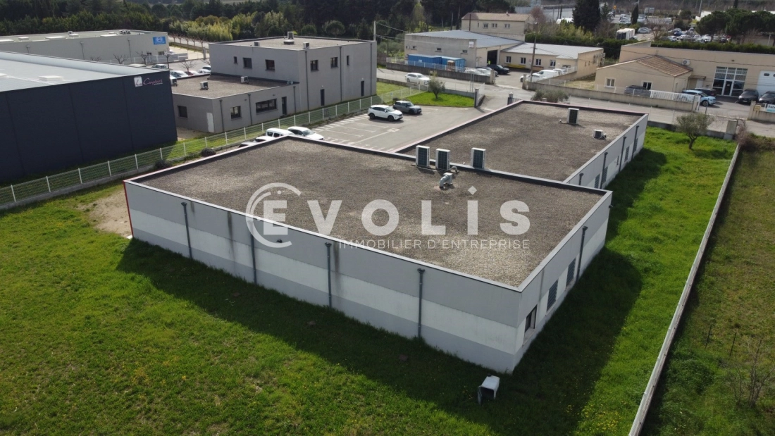 Photo 9 – vente Entrepôts / activités	BAGNOLS SUR CEZE (30200)