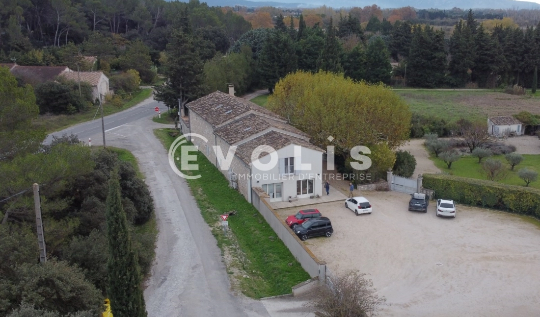 Photo 2 – location bureaux	VELLERON (84740)