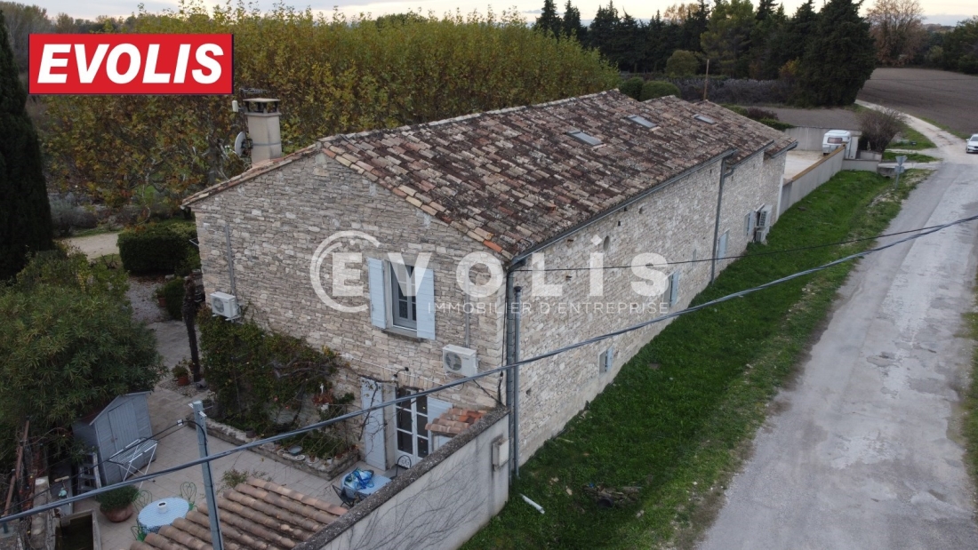 Photo 2 – location bureaux	VELLERON (84740)