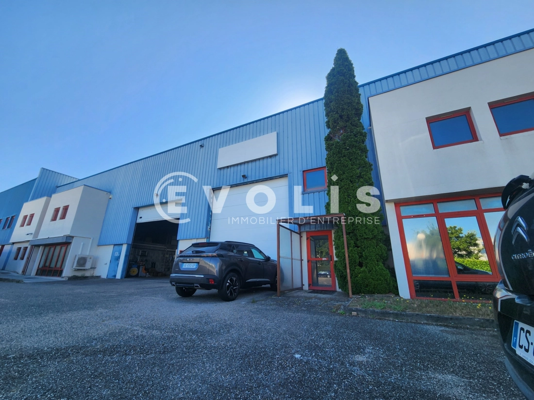 Photo 9 – location Entrepôts / activités	GENAS (69740)