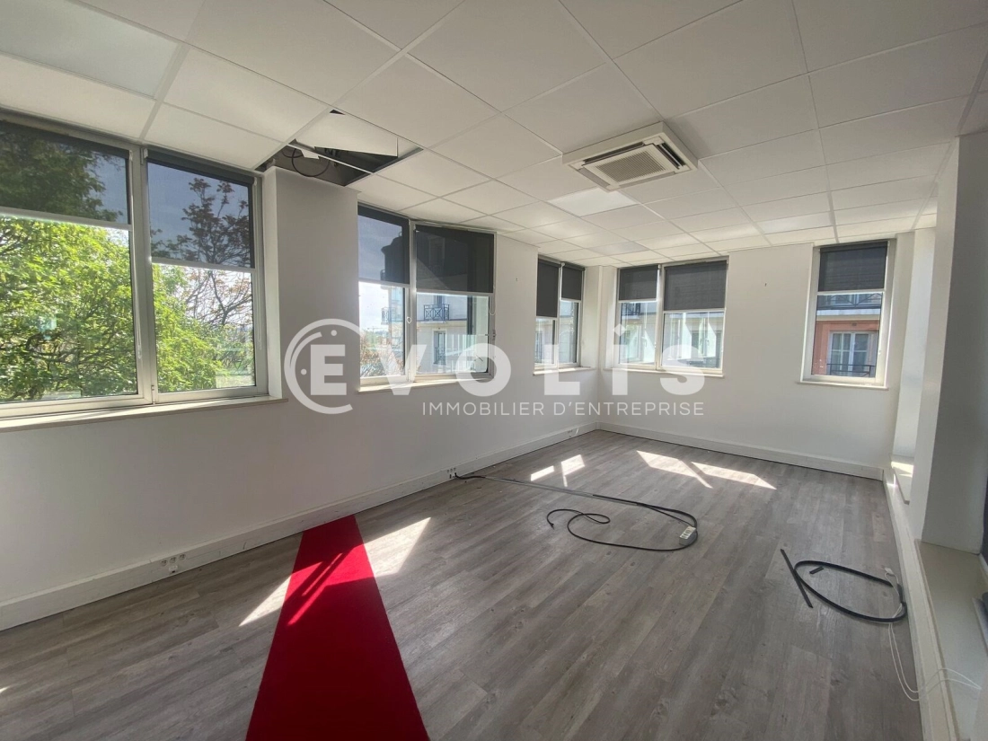 Photo 10 – location bureaux	NEUILLY PLAISANCE (93360)