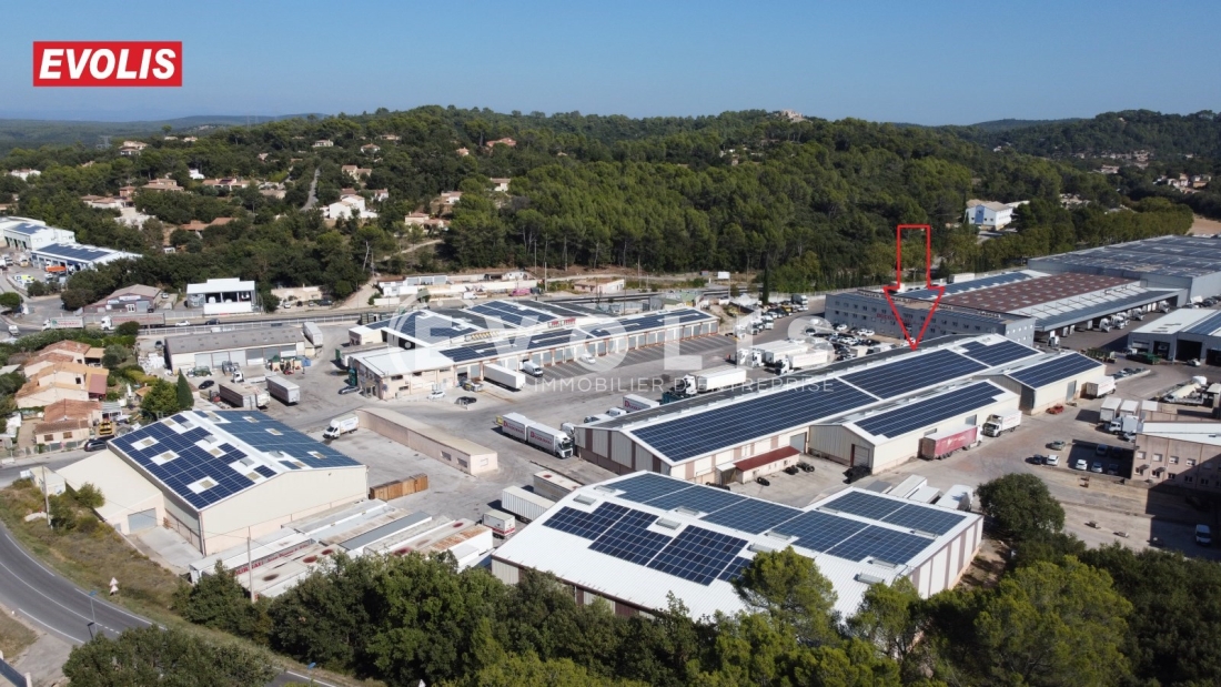Photo 1 – location Entrepôts / activités	FLASSANS SUR ISSOLE (83340)