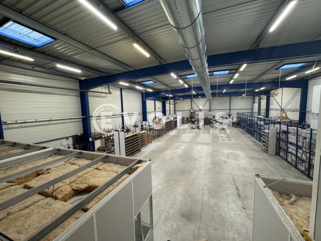 Photo 2 – location Entrepôts / activités	CAMON (80450)