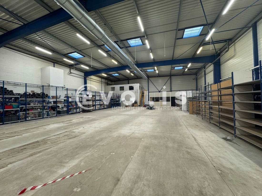 Photo 3 – location Entrepôts / activités	CAMON (80450)