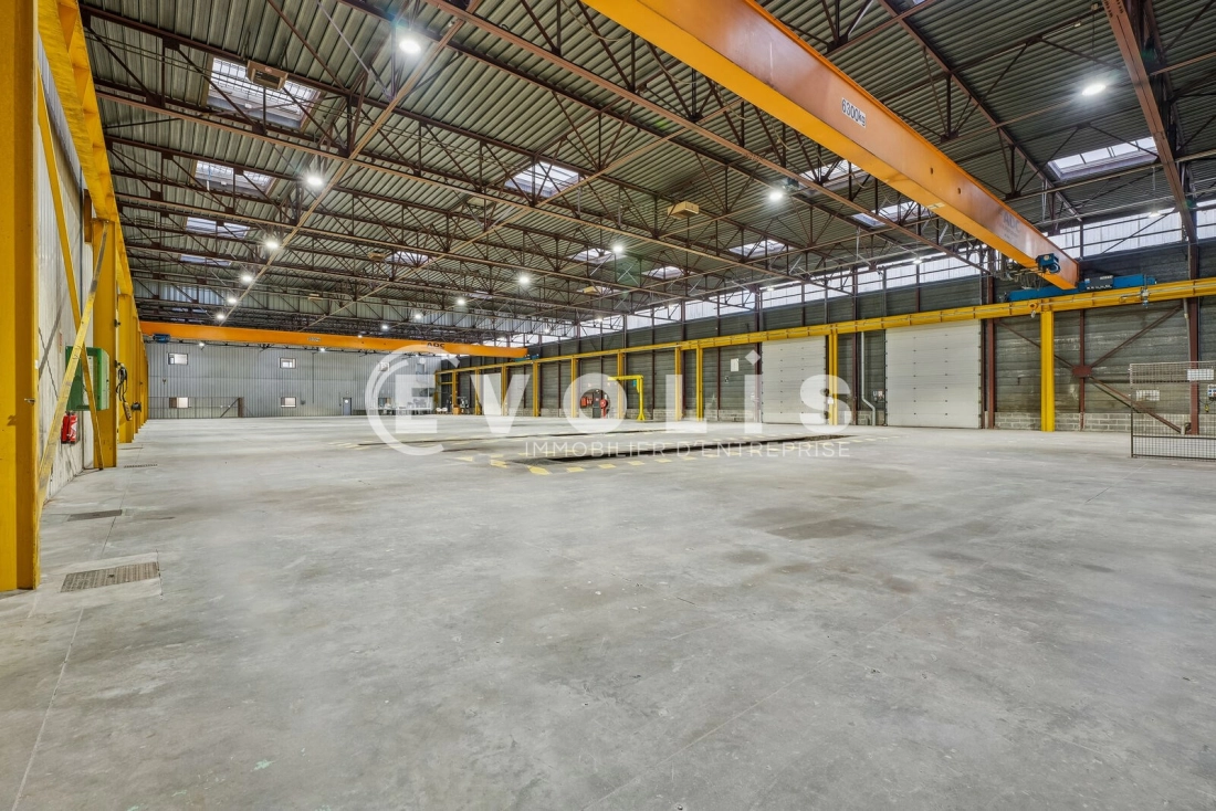 Photo 5 – vente Entrepôts / activités	SAINT PRIEST (69800)