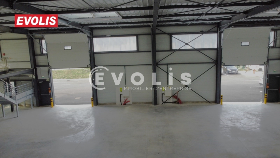 Photo 3 – location Entrepôts / activités	VEDENE (84270)