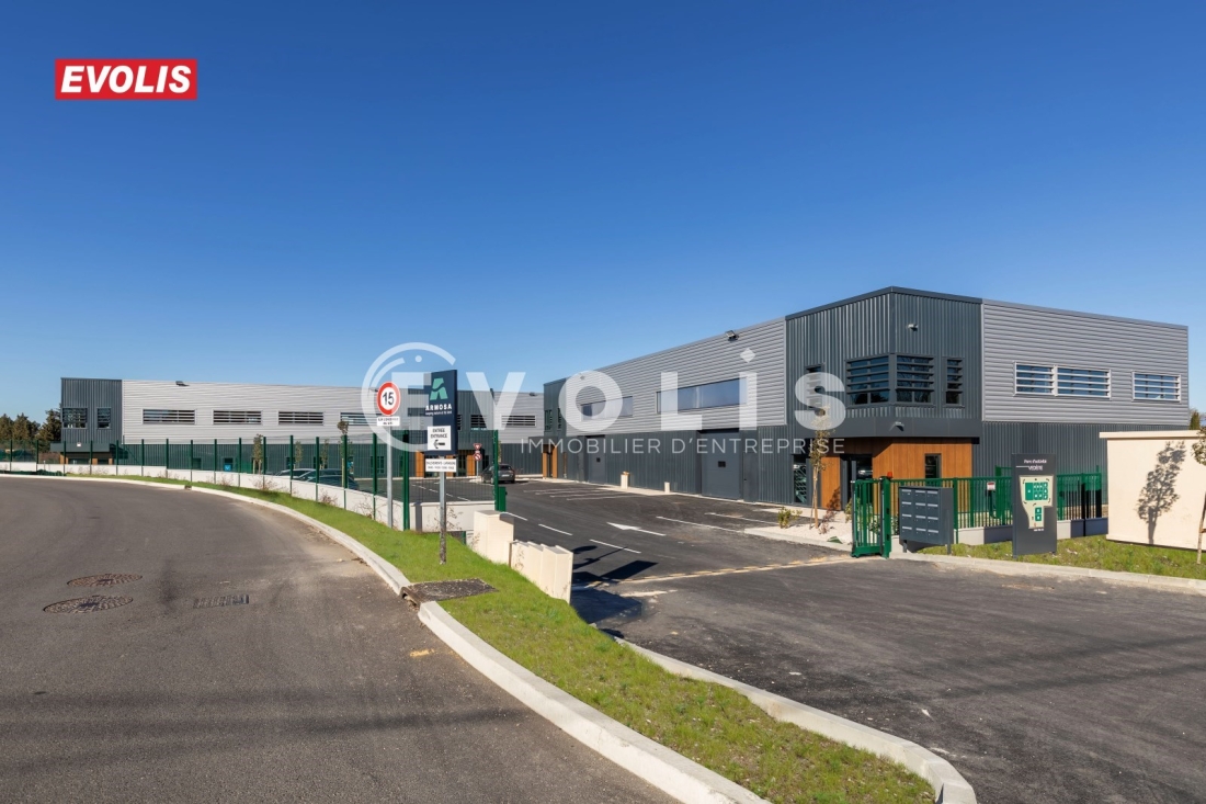 Photo 4 – location Entrepôts / activités	VEDENE (84270)