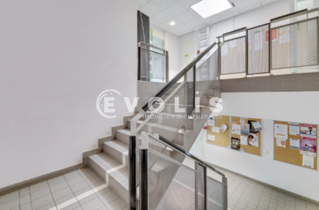 Photo 2 – location bureaux	EYBENS (38320)