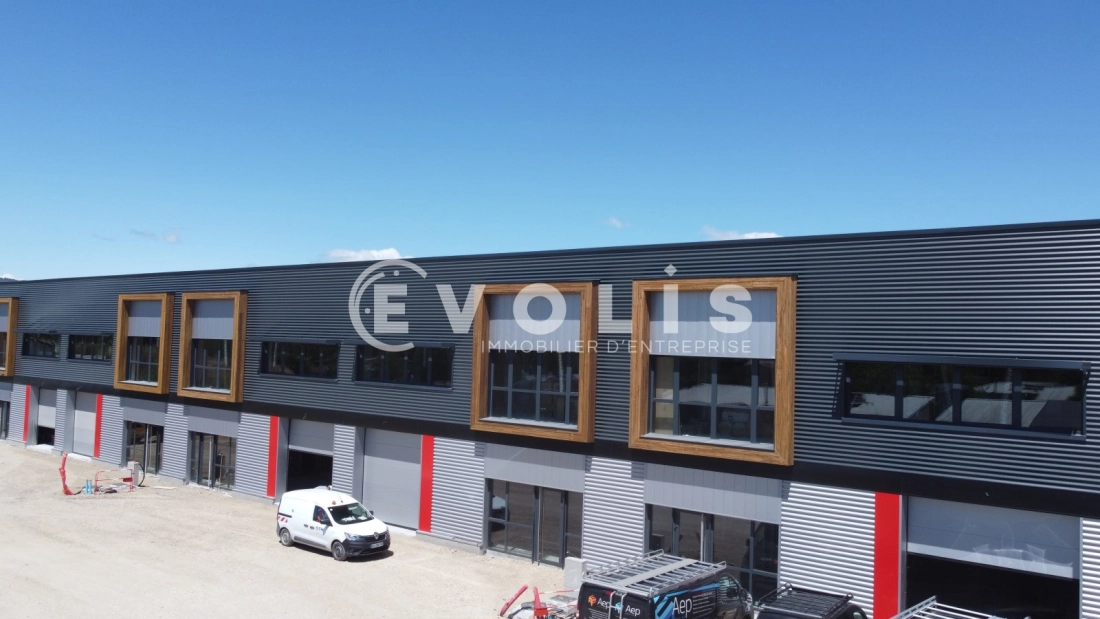 Photo 3 – location Entrepôts / activités	MANOSQUE (04100)