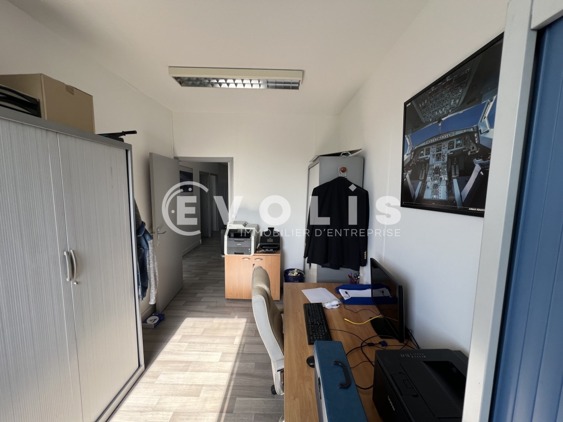 Photo 12 – location bureaux	NOISY LE GRAND (93160)