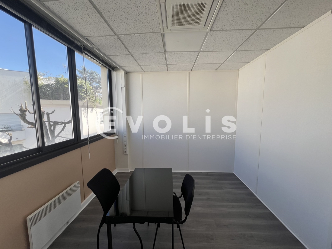 Photo 6 – location bureaux	JOINVILLE LE PONT (94340)