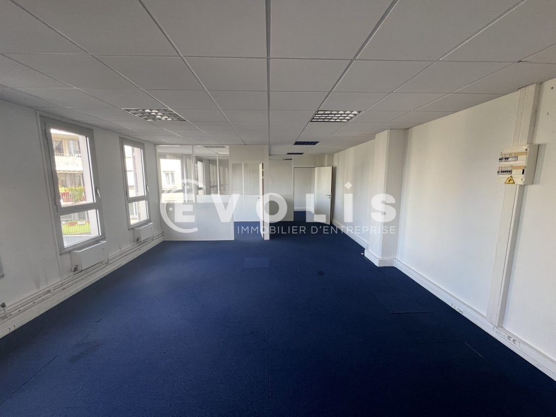 Photo 1 – vente bureaux	NOISY LE GRAND (93160)