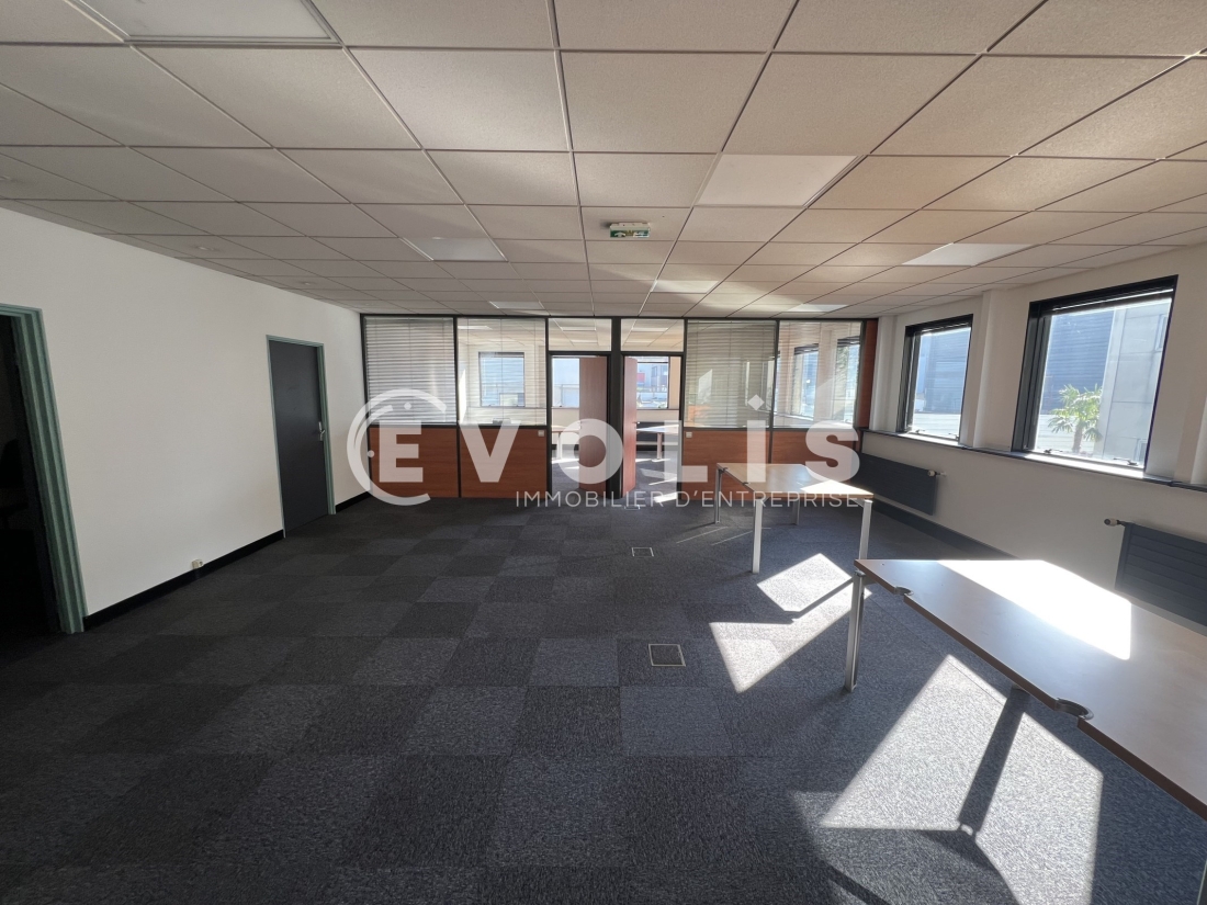 Photo 2 – location bureaux	BRY SUR MARNE (94360)