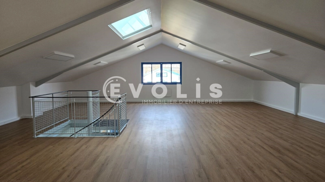 Photo 3 – location Entrepôts / activités	CHOISY LE ROI (94600)