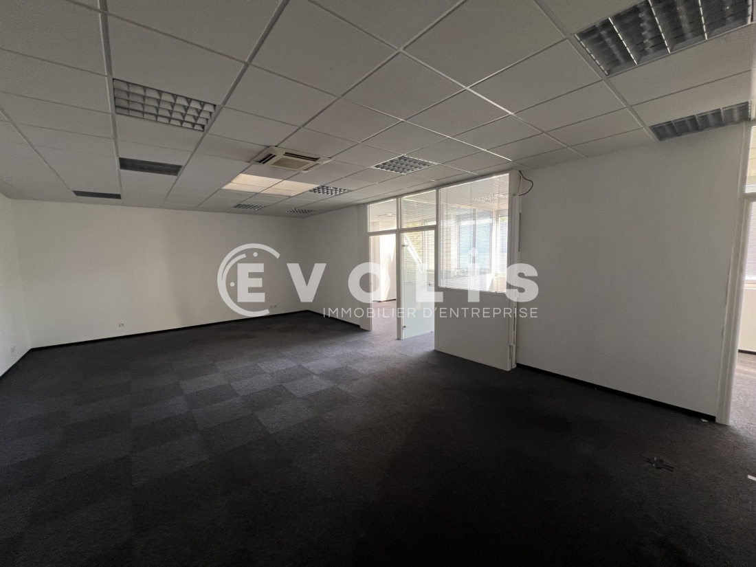 Photo 10 – location bureaux	NEUILLY SUR MARNE (93330)
