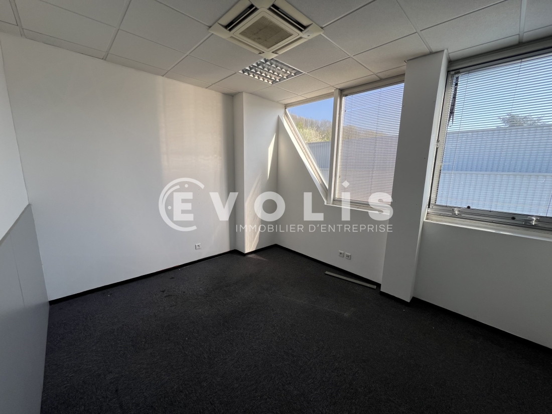 Photo 13 – location bureaux	NEUILLY SUR MARNE (93330)