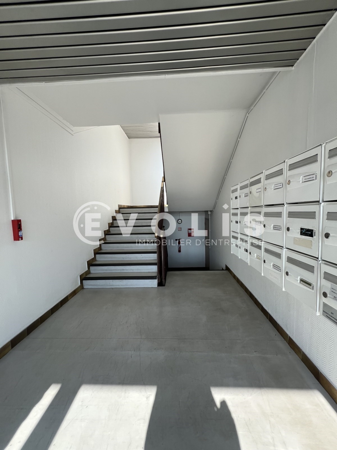 Photo 14 – location bureaux	NEUILLY SUR MARNE (93330)